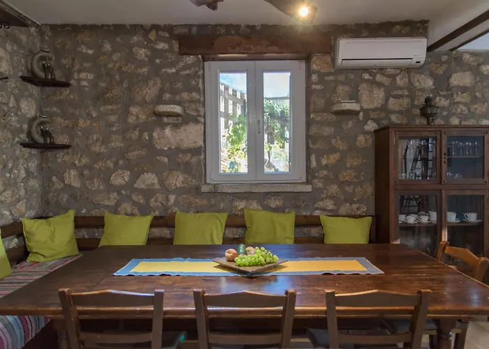 Metaxas House Case de vacanță *